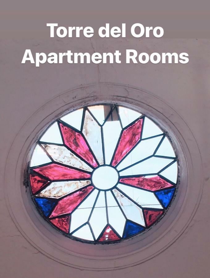 La Maestranza Apartment Rooms 세비야 외부 사진
